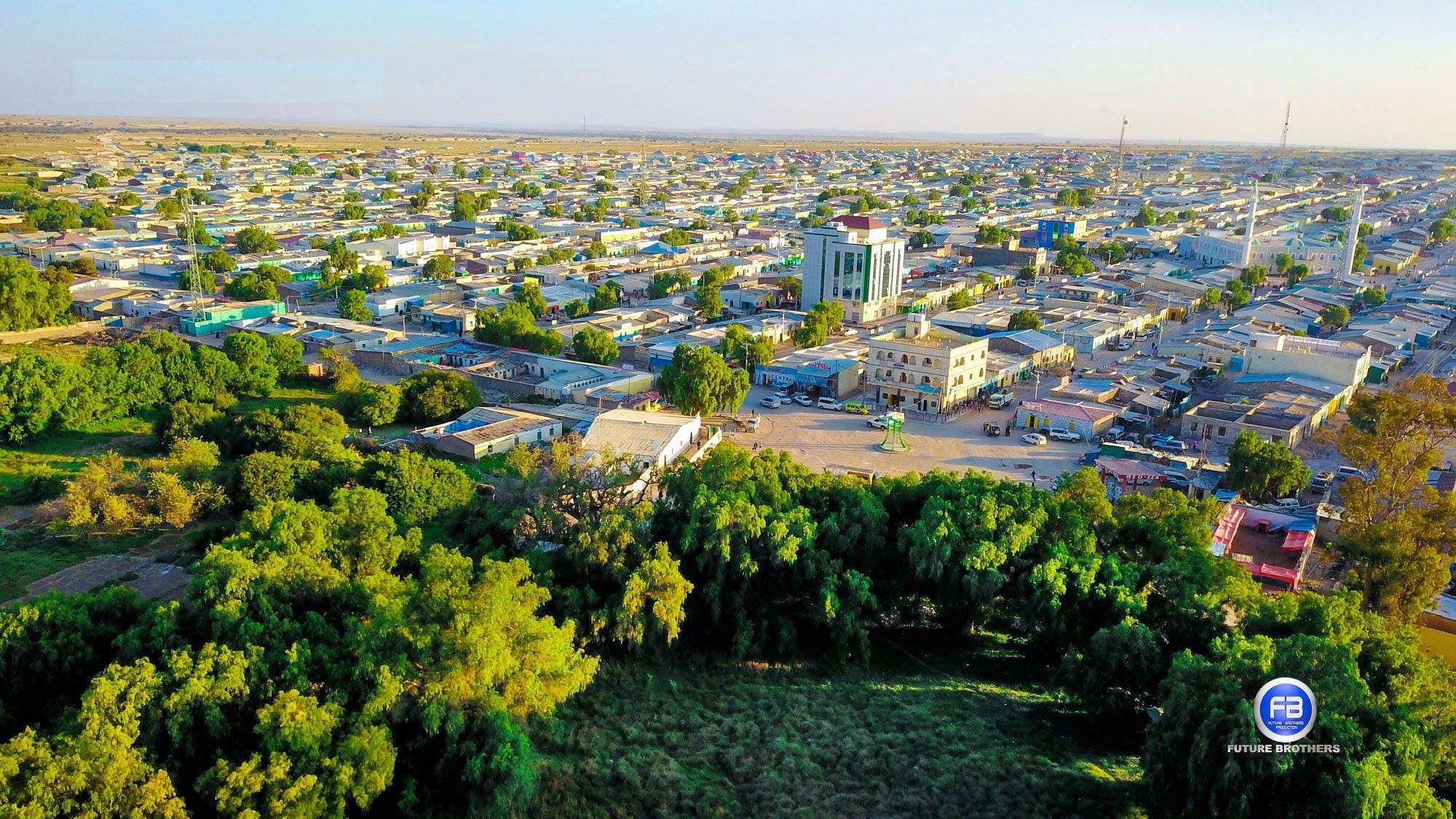 Город сомали 8 букв. Somaliland. Панорама сомалийских городов. Somaliland Sanaag. Сомалиленд фото.